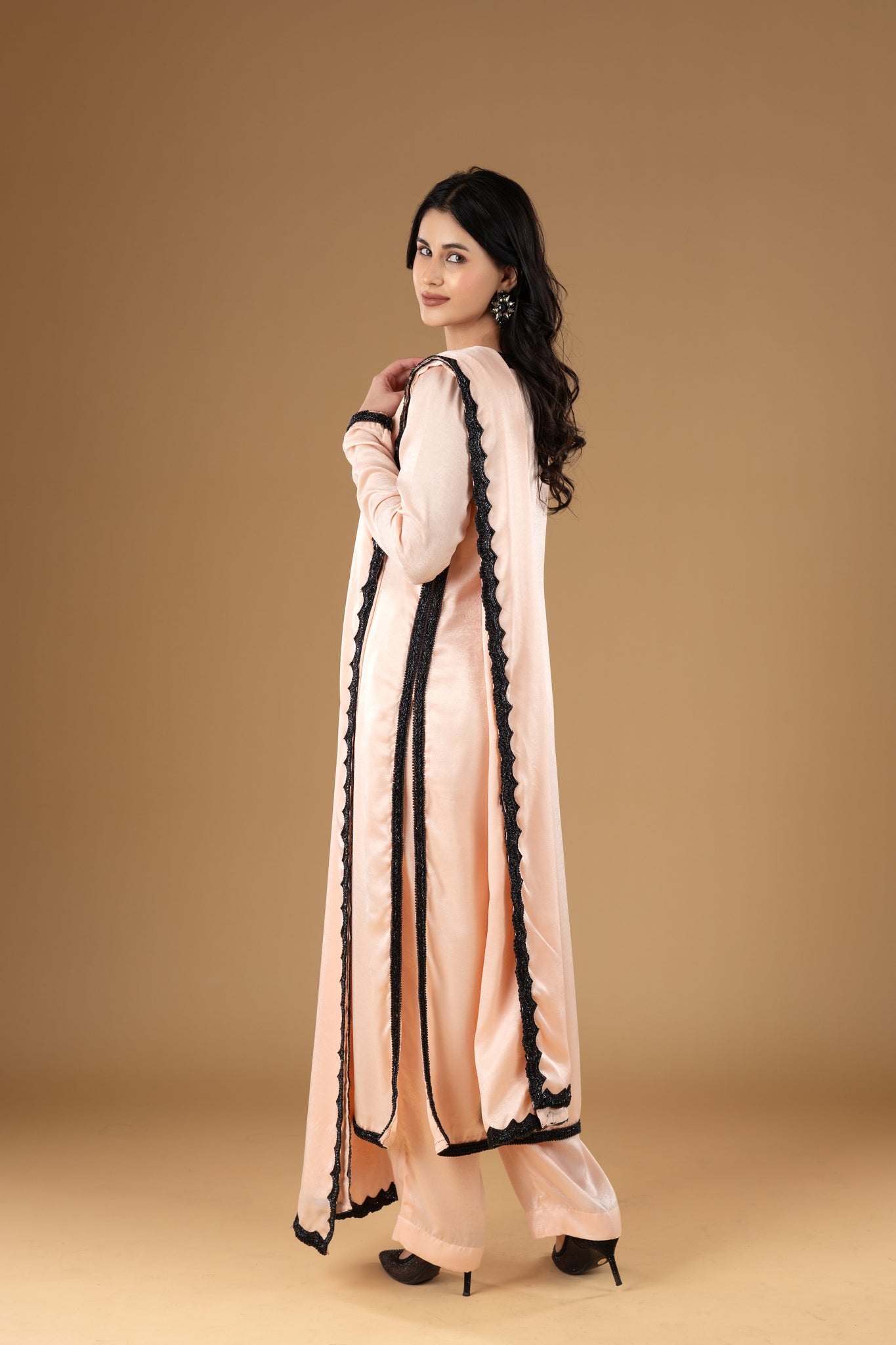 Chic Peach Salwar Suit